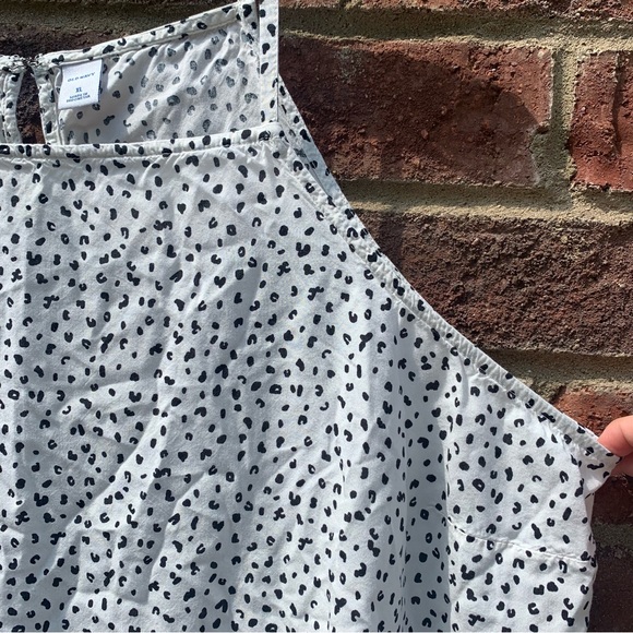 • [Old Navy] High Neck Dotted Top • - Picture 5 of 12